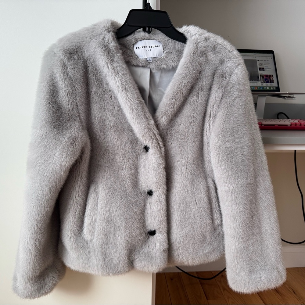 Petite Studio faux fur grey short coat, size s